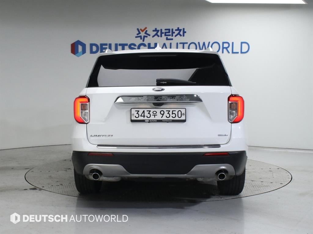 Ford Explorer - Vista 4