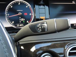 Mercedes Benz S Class - Vista 12