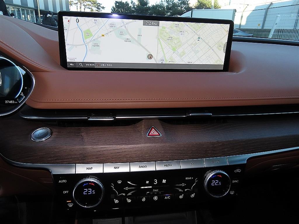 Genesis G80 2022 Blanco - Importación desde Corea - HF Imports Iquique - Foto 14