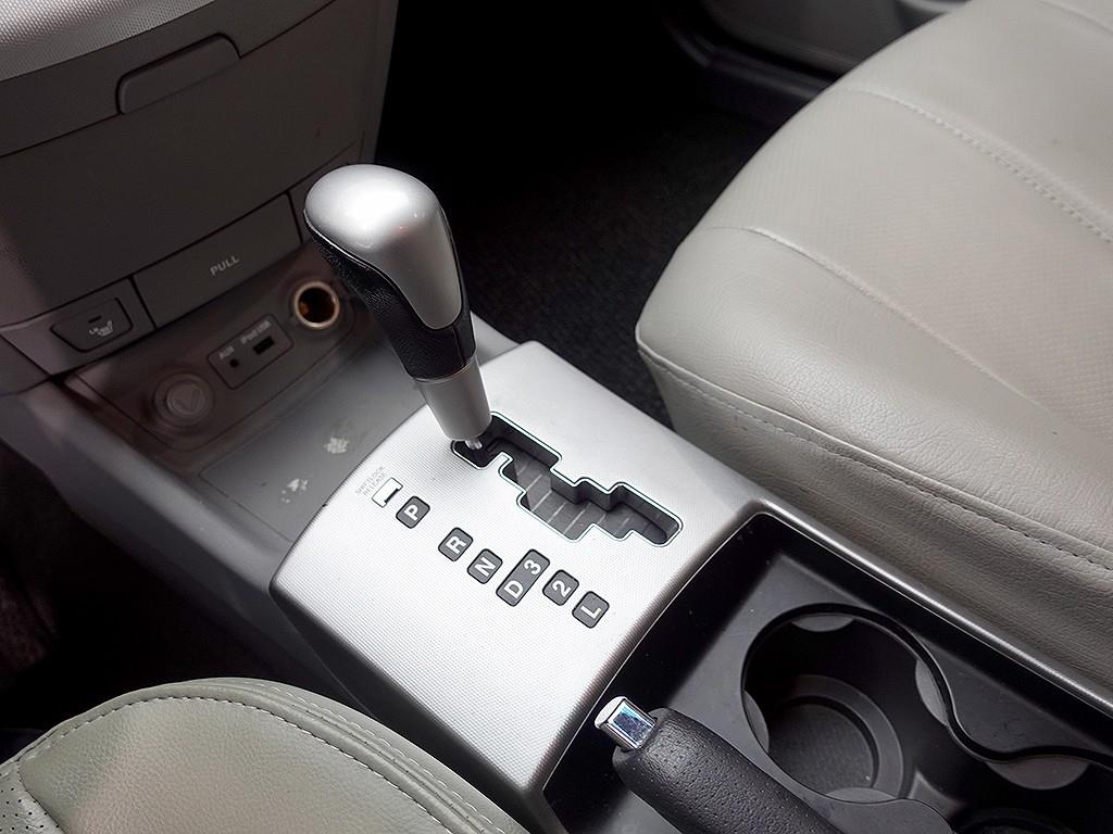 HYUNDAI Avante 2009 Gris - Importación desde Corea - HF Imports Iquique - Foto 10