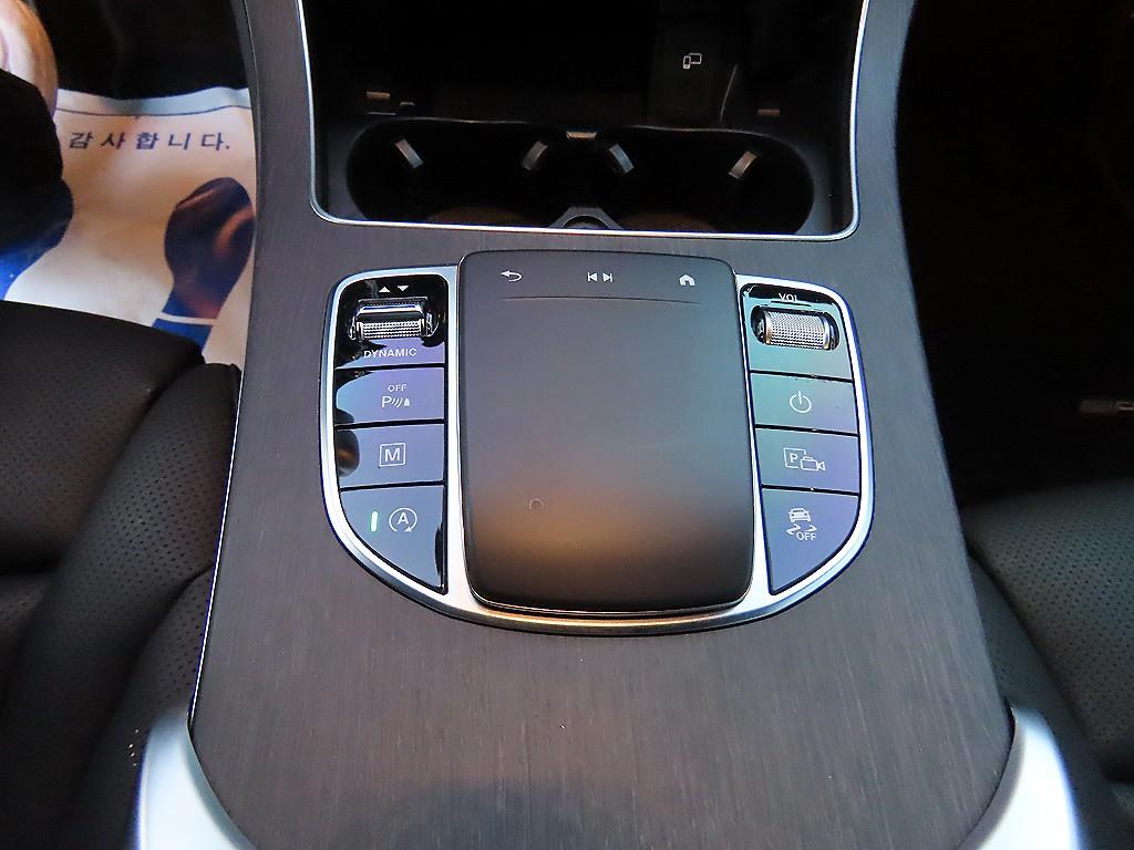 Mercedes Benz GLC Class 2023 Blanco - Importación desde Corea - HF Imports Iquique - Foto 13