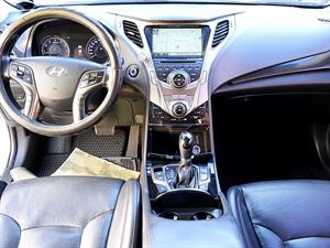 HYUNDAI Grandeur - Vista 10