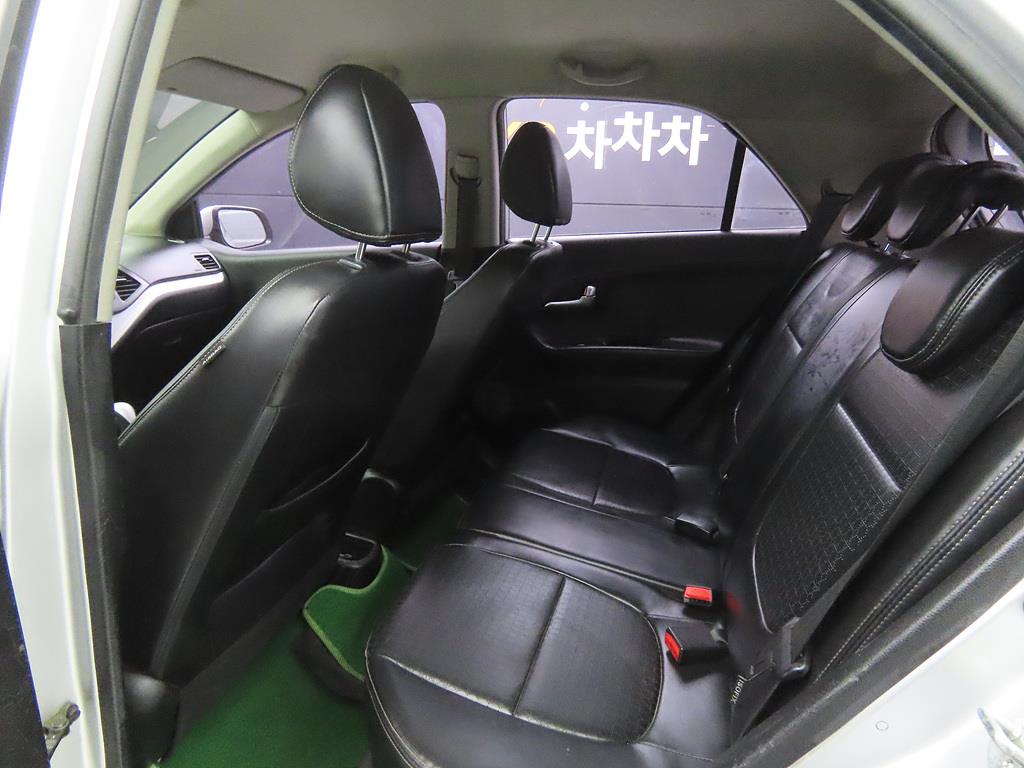 KIA Morning - Vista 6