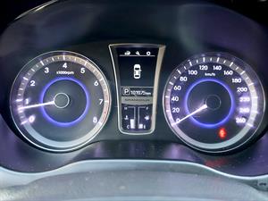 HYUNDAI Grandeur - Vista 12