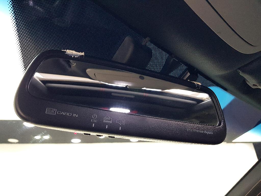 Ssangyong Korando - Vista 11