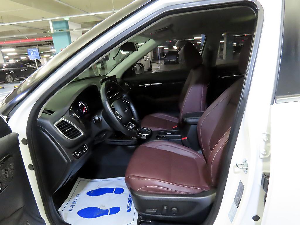 KIA Seltos - Vista 6