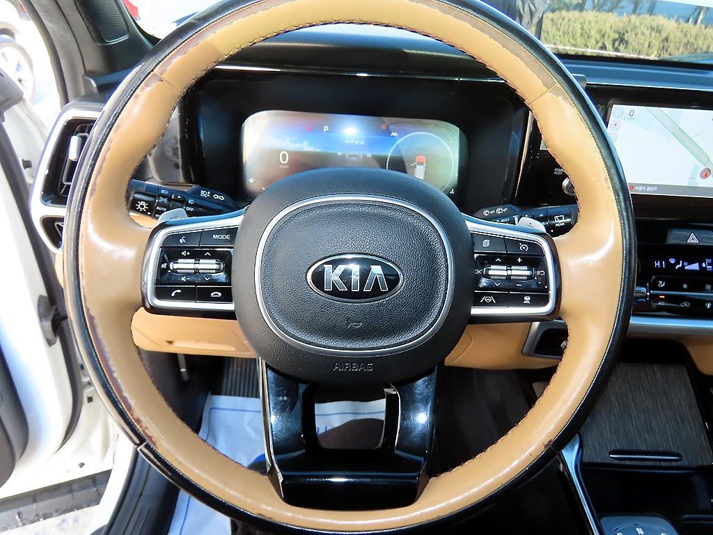 KIA Sorento - Vista 8