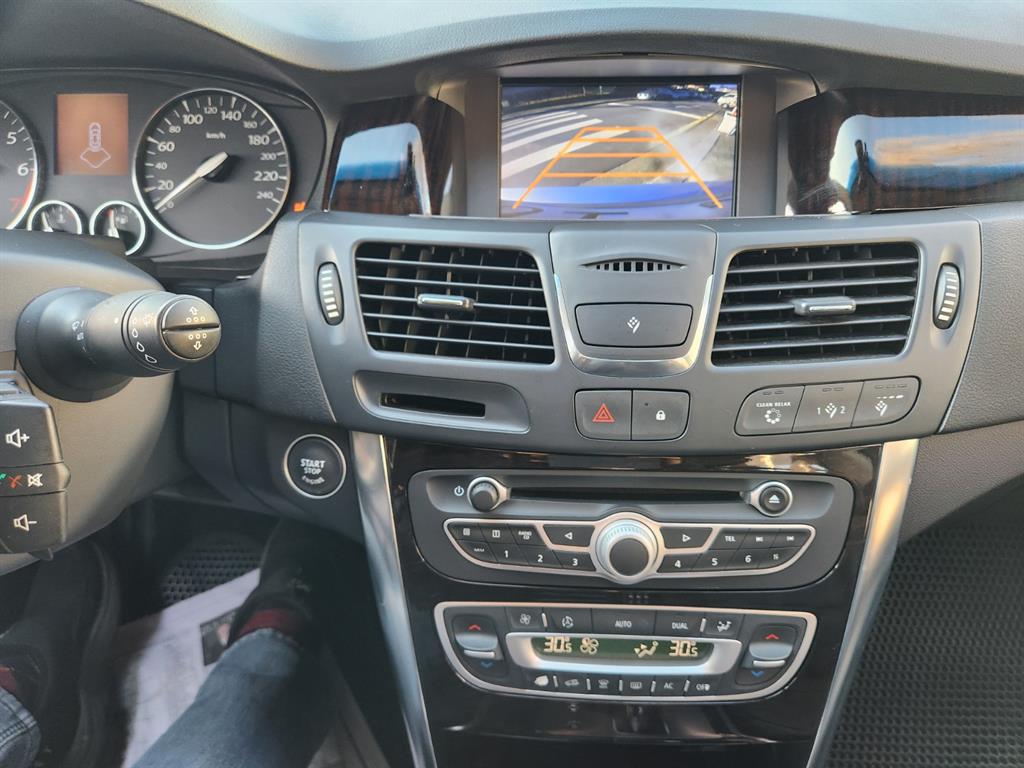 SAMSUNG SM5 2010 Gris - Importación desde Corea - HF Imports Iquique - Foto 15