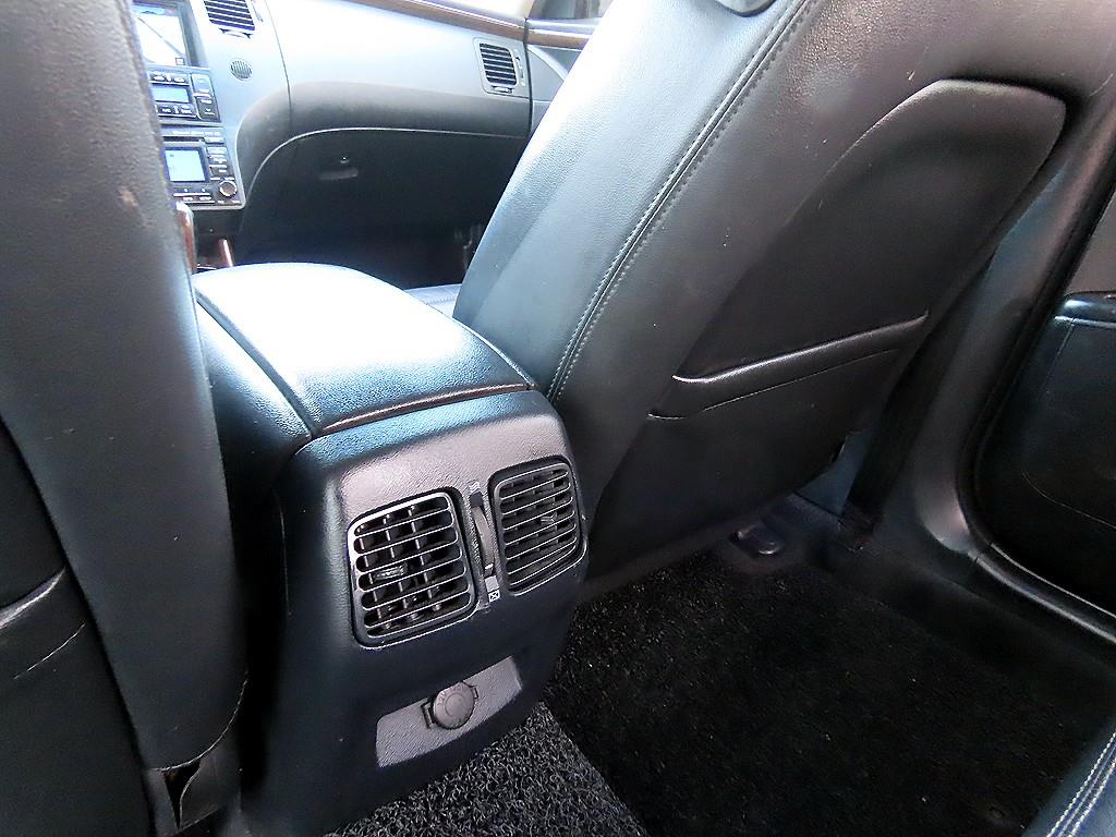 HYUNDAI Grandeur 2011 Negro - Importación desde Corea - HF Imports Iquique - Foto 17