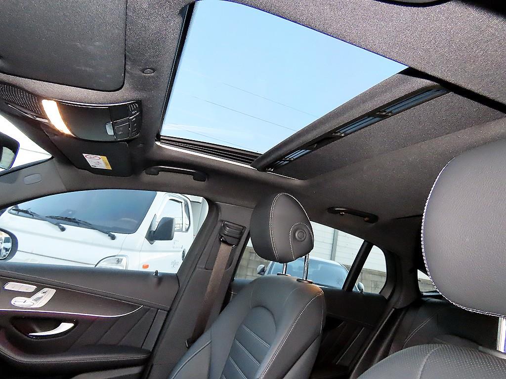 Mercedes Benz GLC Class 2023 Blanco - Importación desde Corea - HF Imports Iquique - Foto 15