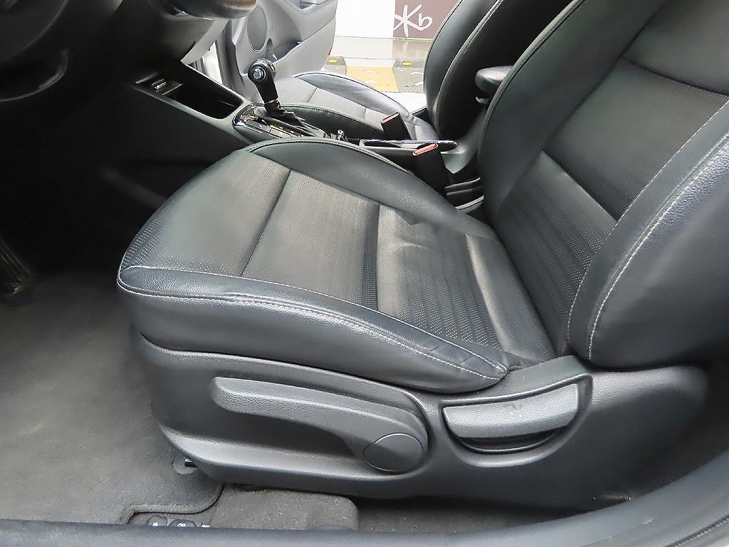 KIA K3 2017 Blanco - Importación desde Corea - HF Imports Iquique - Foto 11