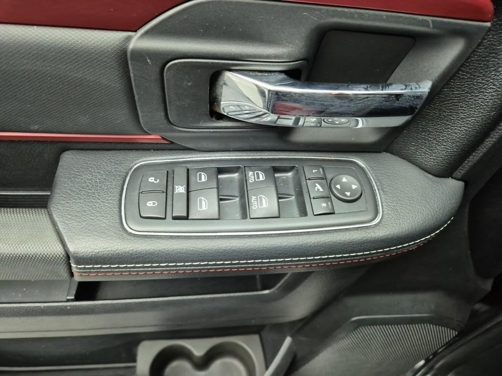 DODGE Rampic Up - Vista 7