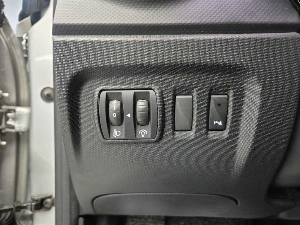 SAMSUNG QM3 2014 Plateado - Importación desde Corea - HF Imports Iquique - Foto 16