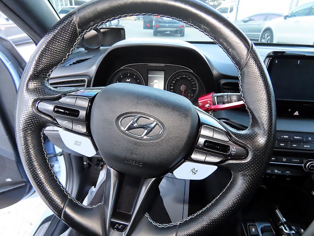 HYUNDAI Veloster - Vista 9