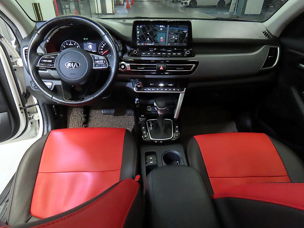 KIA Seltos - Vista 10