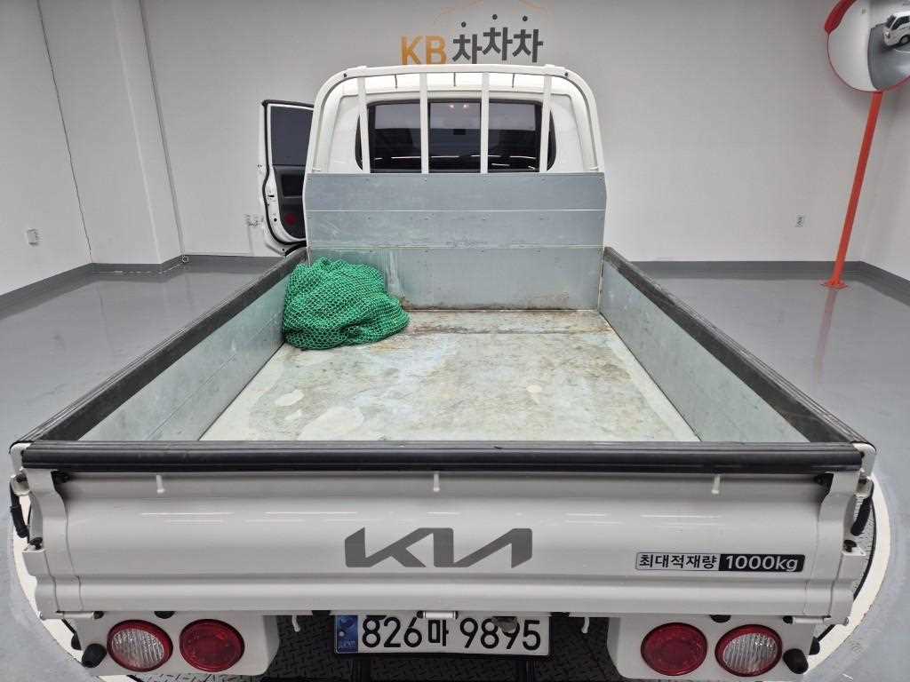 Small Truck Cargo (small) 2025 Blanco - Importación desde Corea - HF Imports Iquique - Foto 16