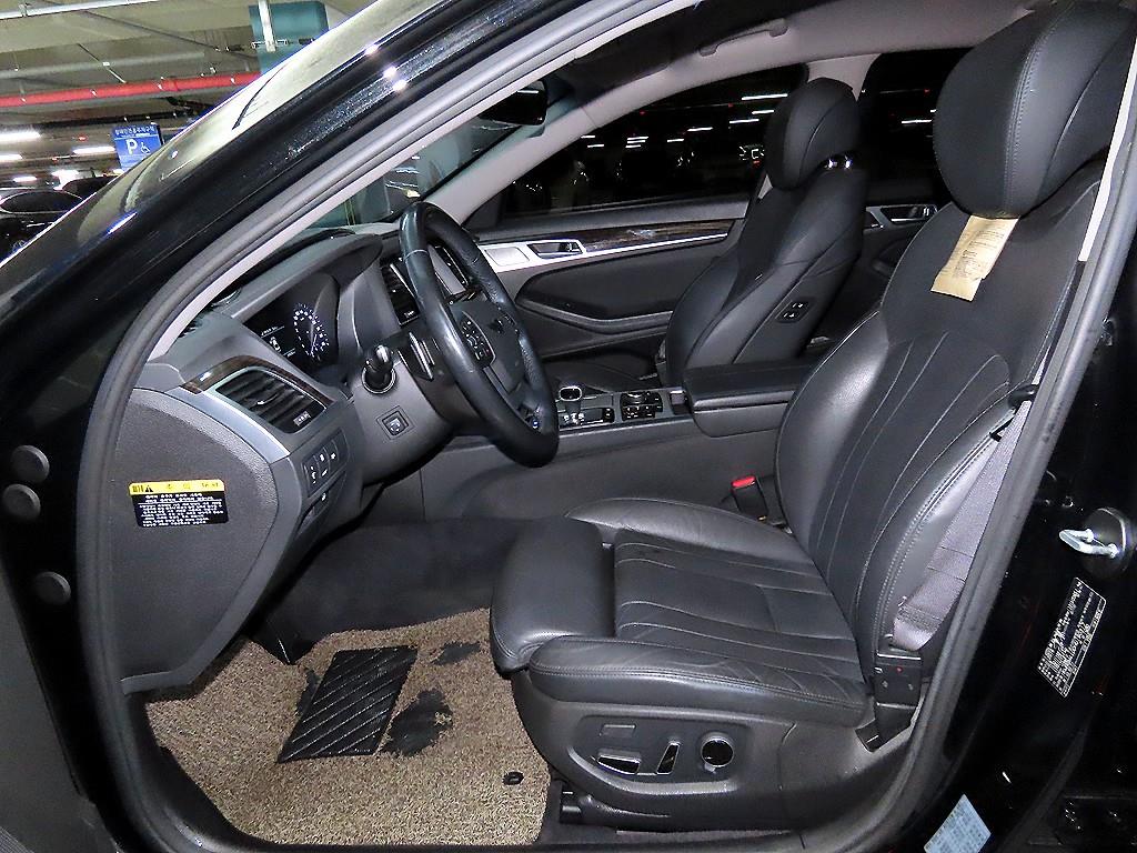 Genesis G80 - Vista 6