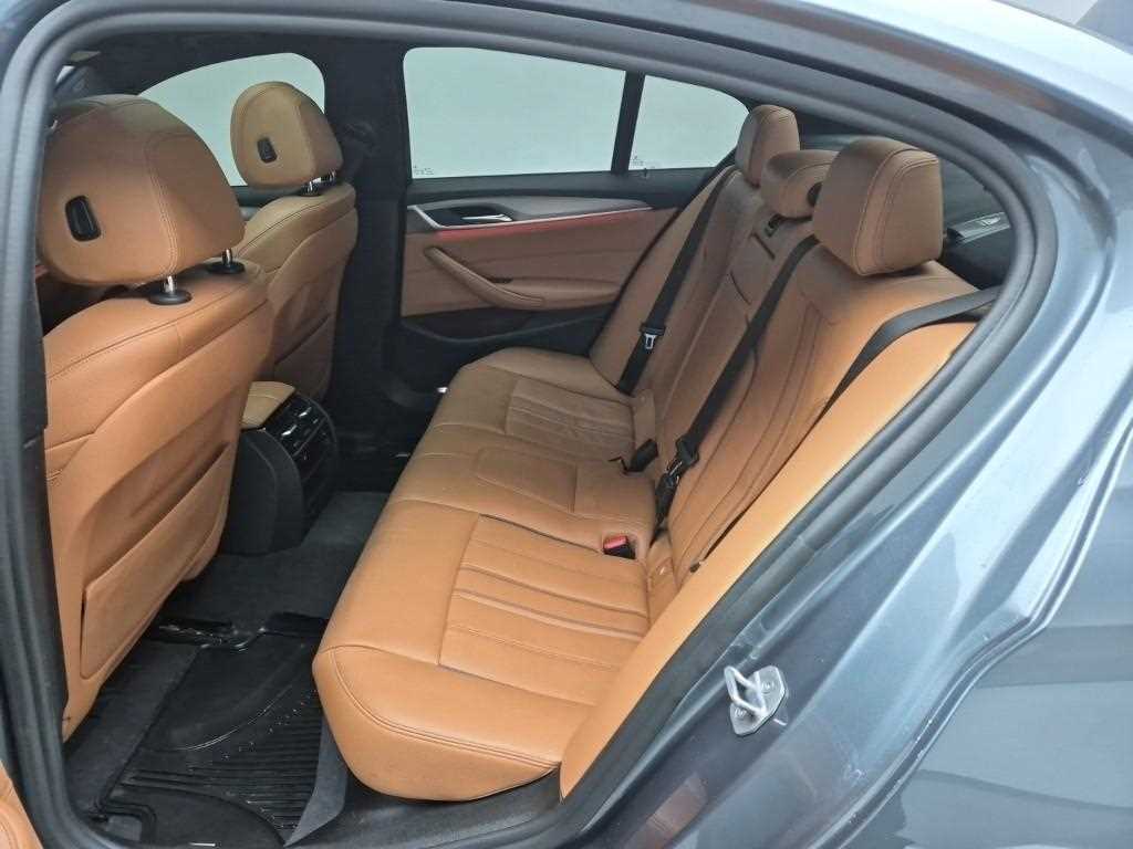 BMW 5 Series - Vista 12