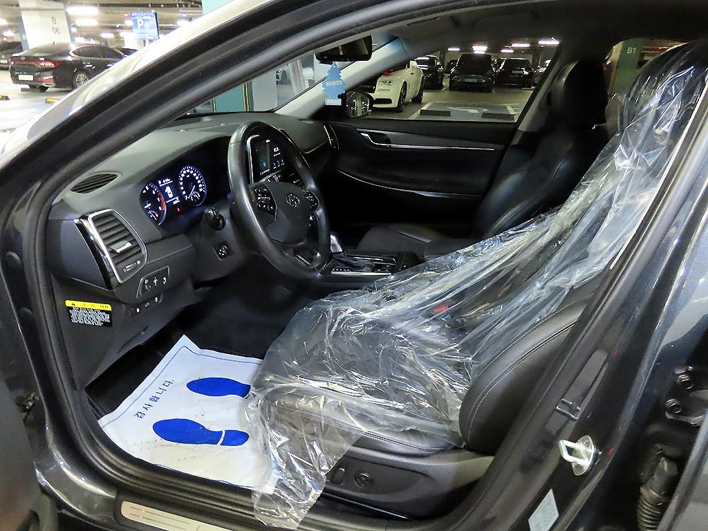 HYUNDAI Grandeur - Vista 6