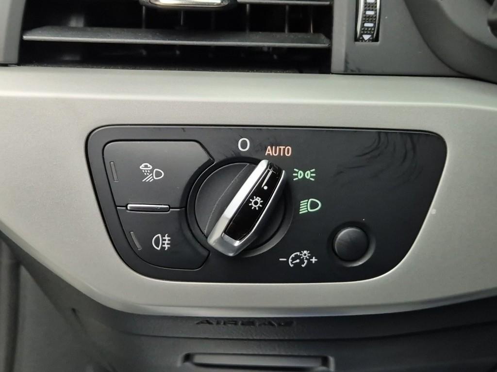 Audi A4 2016 Negro - Importación desde Corea - HF Imports Iquique - Foto 18