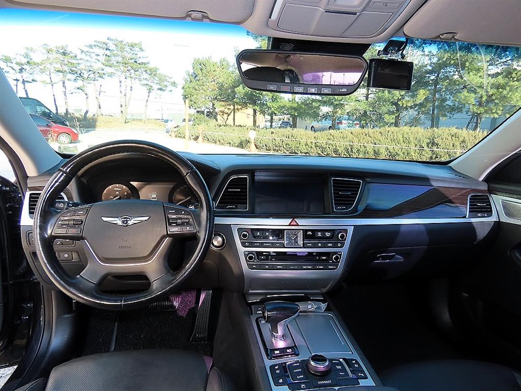 Genesis G80 - Vista 7