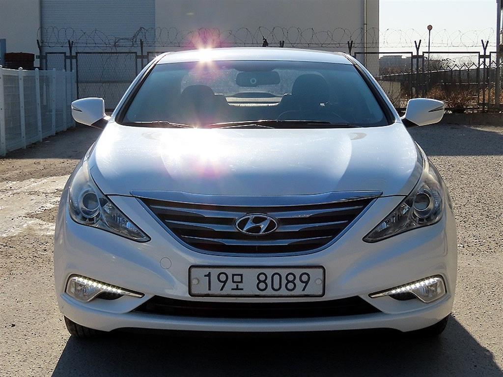 HYUNDAI Sonata 2014 Blanco - Importación desde Corea - HF Imports Iquique - Foto 1