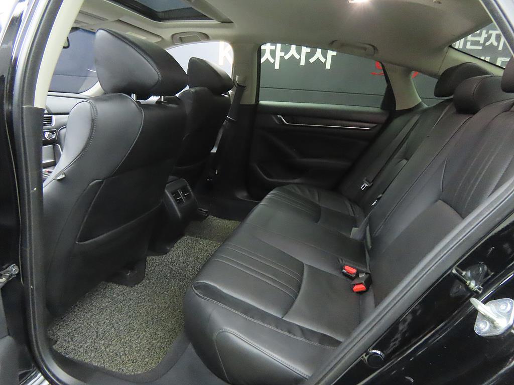 Honda Accord - Vista 6