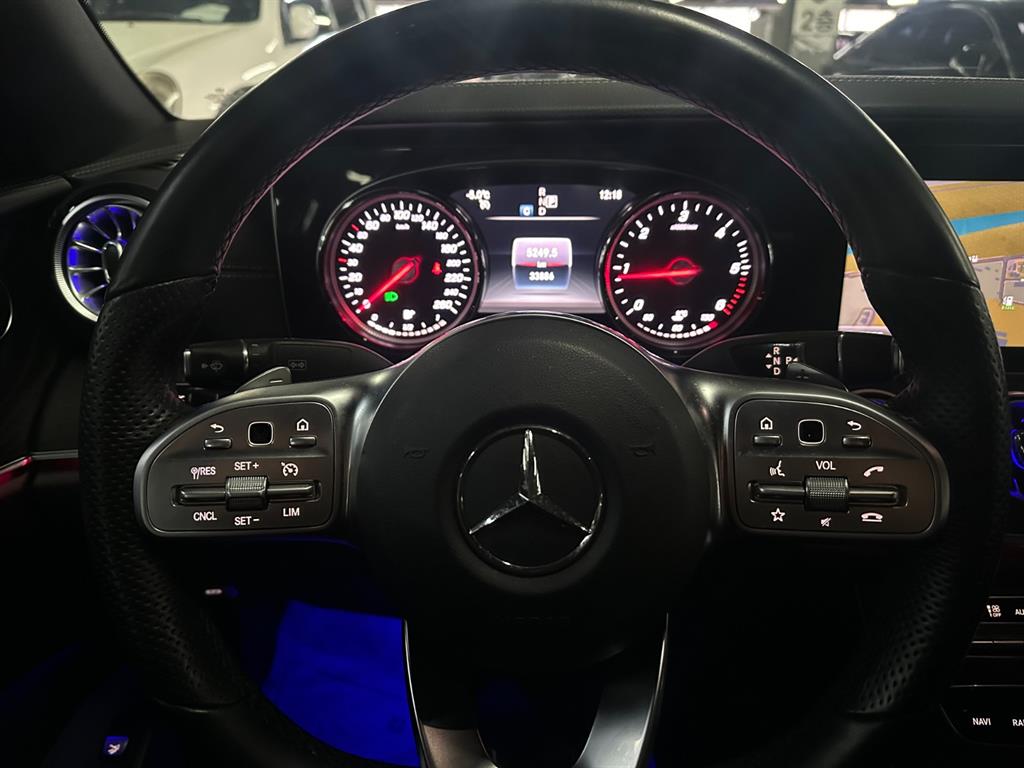 Mercedes Benz E class - Vista 12