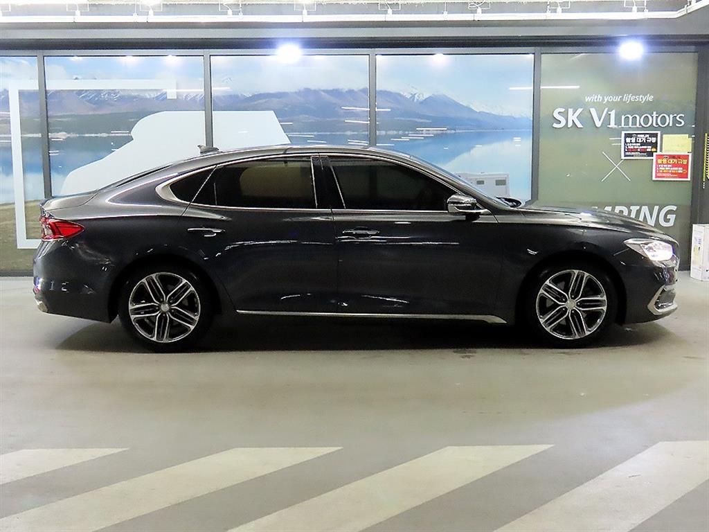 HYUNDAI Grandeur - Vista 3