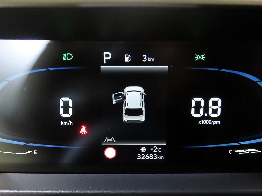 HYUNDAI Casper - Vista 9