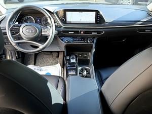 HYUNDAI Sonata - Vista 10