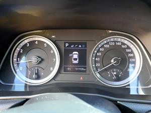 HYUNDAI Sonata - Vista 12