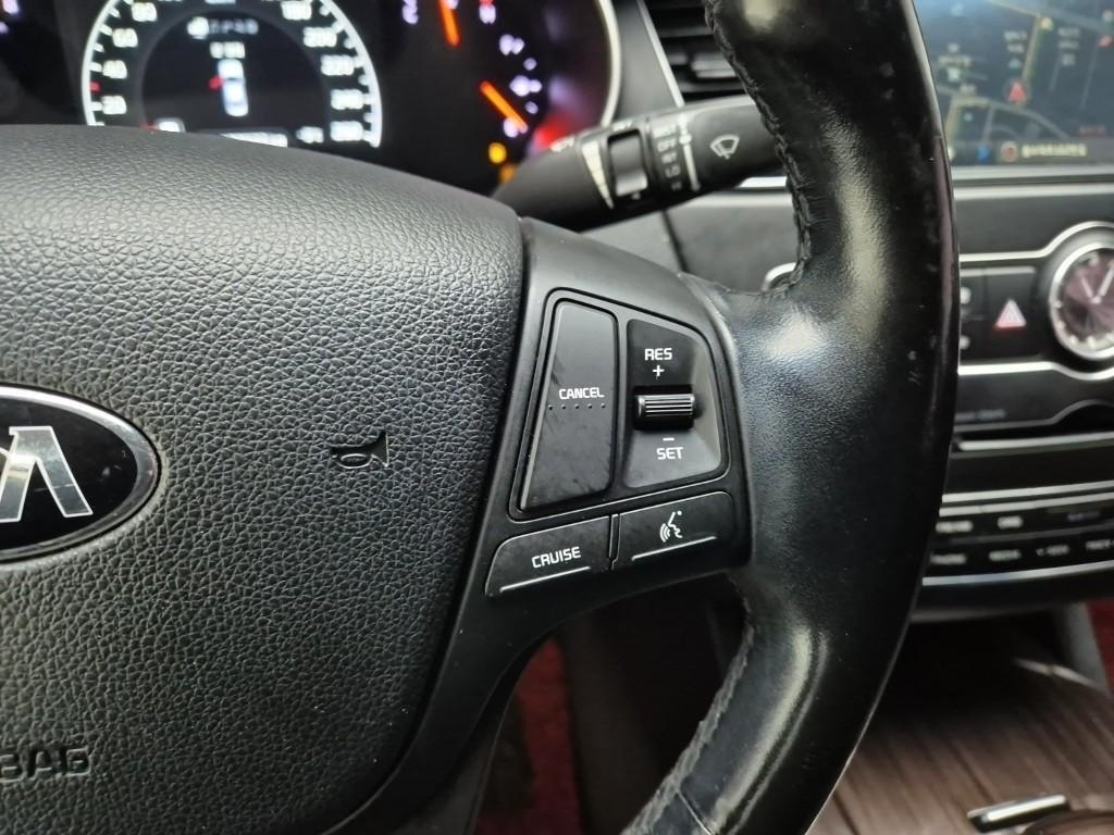 KIA K7 2015 Negro - Importación desde Corea - HF Imports Iquique - Foto 13