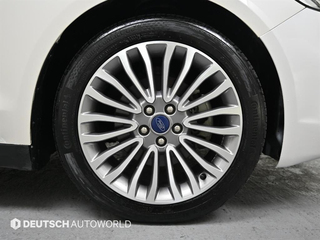 Ford Mondeo - Vista 5