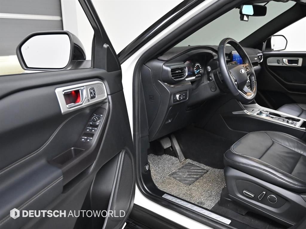 Ford Explorer - Vista 11