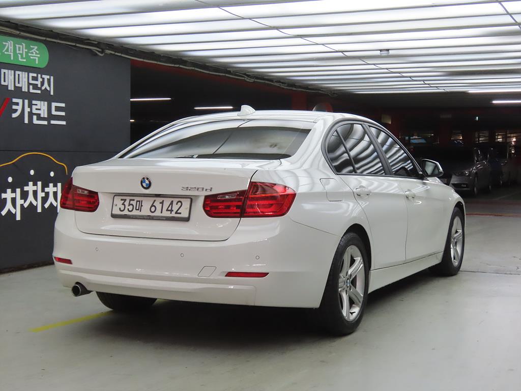 BMW 3 series - Vista 4