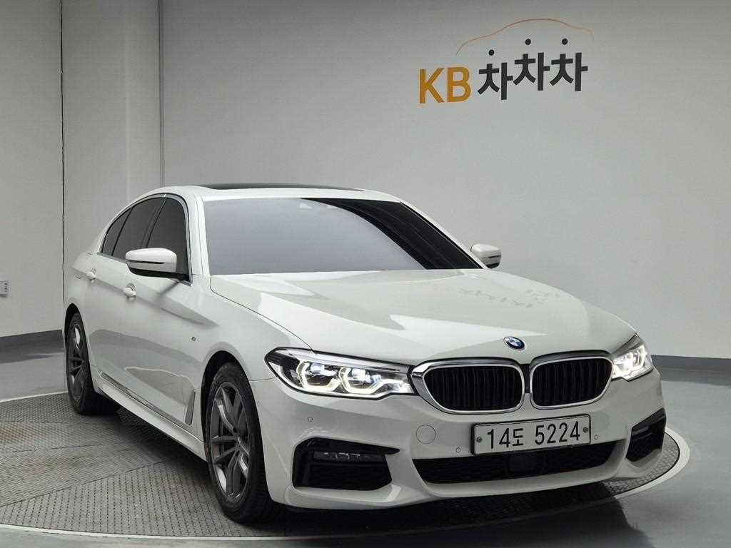 BMW 5 Series - Vista 4