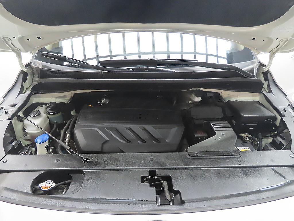 KIA Carnival - Vista 11