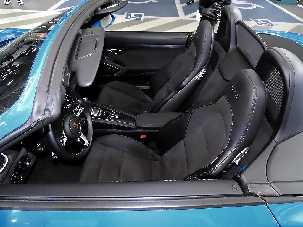 Porsche 718 - Vista 9