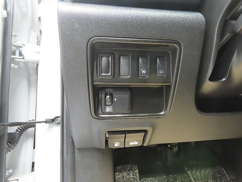 SAMSUNG QM6 2020 Blanco - Importación desde Corea - HF Imports Iquique - Foto 11