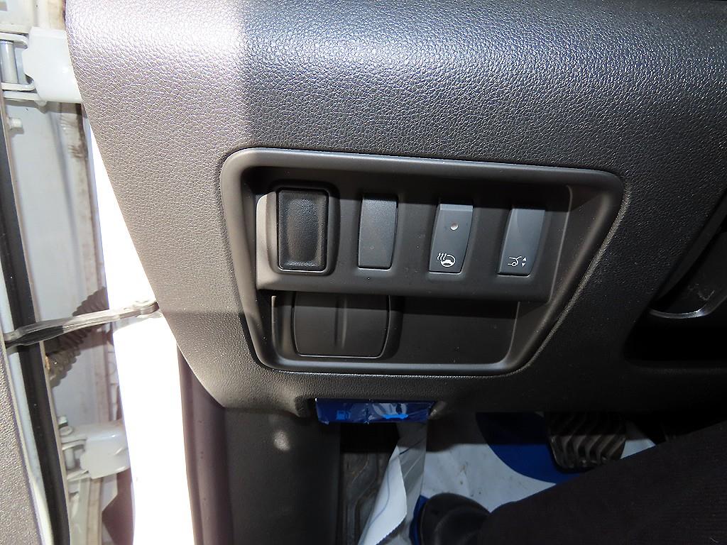 SAMSUNG QM6 - Vista 12