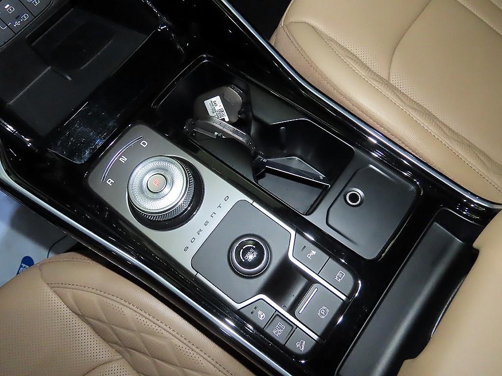 KIA Sorento - Vista 12