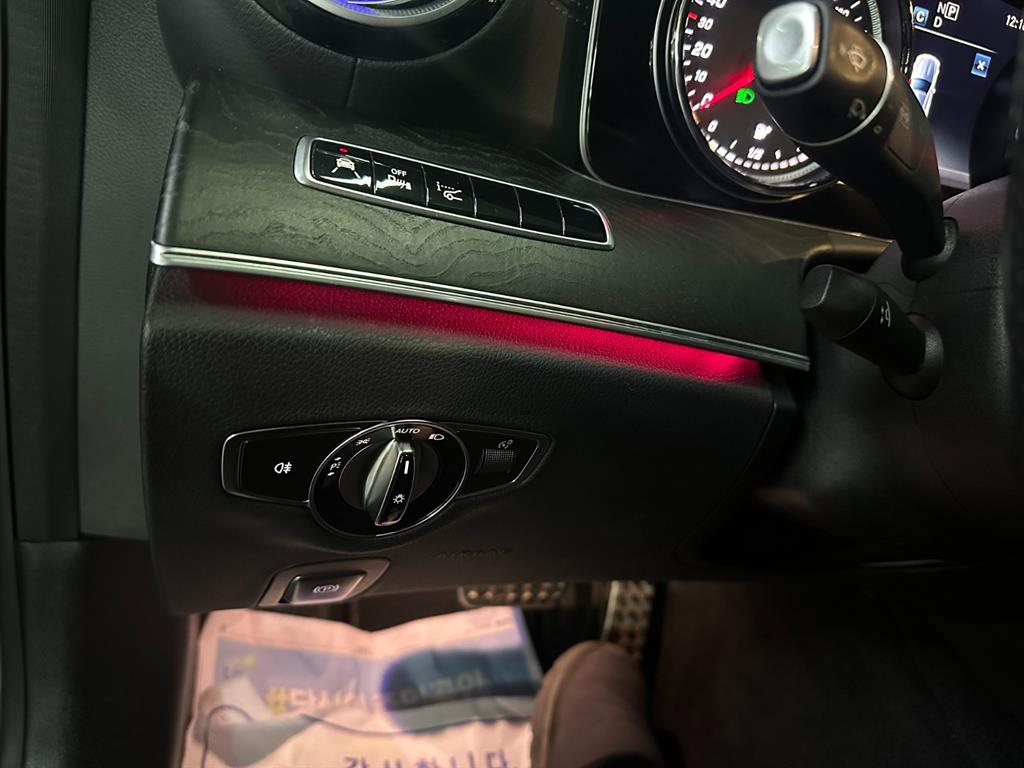 Mercedes Benz E class 2019 Gris - Importación desde Corea - HF Imports Iquique - Foto 14