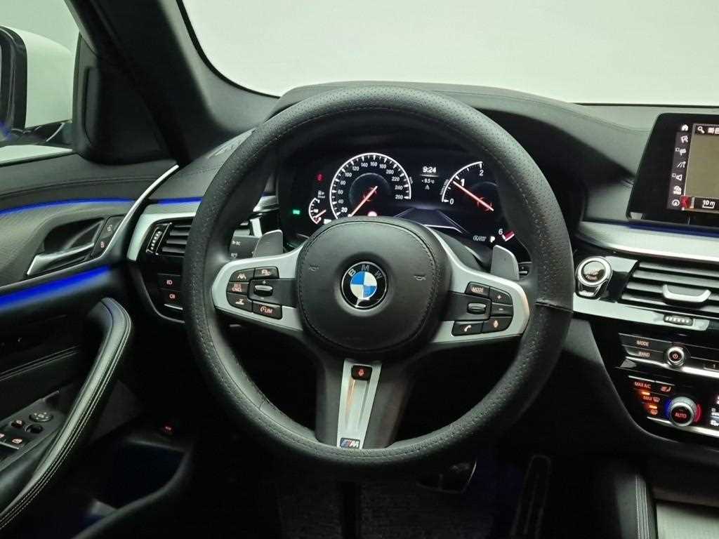 BMW 5 Series - Vista 9