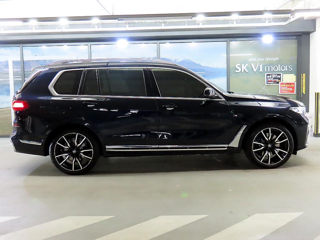 BMW X7 - Vista 3
