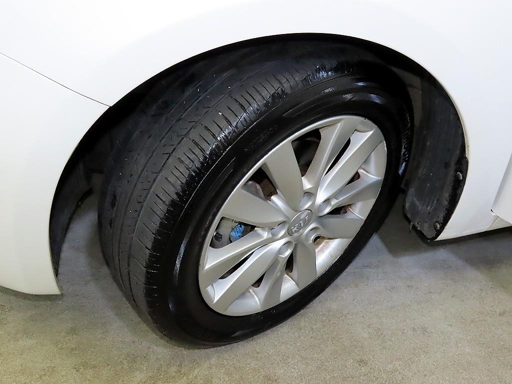 KIA K3 2015 Blanco - Importación desde Corea - HF Imports Iquique - Foto 19