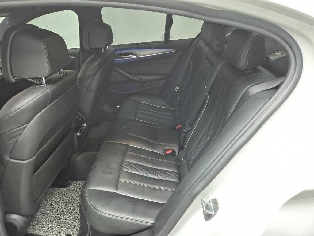 BMW 5 Series - Vista 12