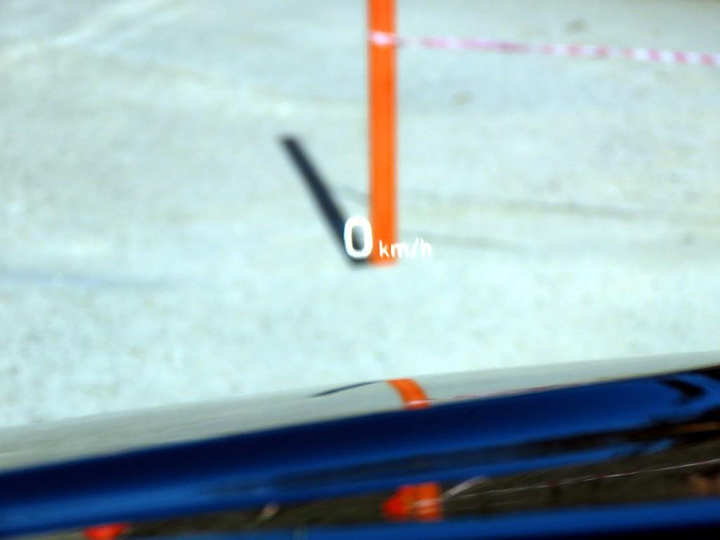 Genesis G70 - Vista 10