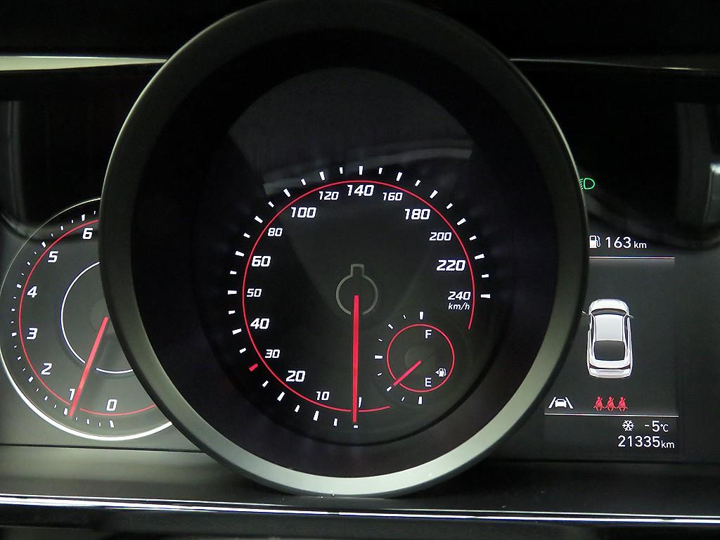 HYUNDAI Avante 2021 - Importación desde Corea - HF Imports Iquique - Foto 14