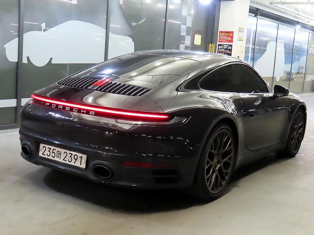 Porsche 911 - Vista 4